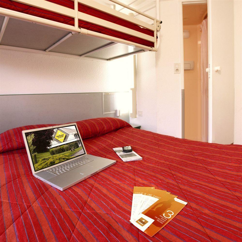 พรีเมียรคลาสมอนตลูคอนเซนต์วิคเตอร์ Hotel แซ็งต์-วิคตัวร์ ภายนอก รูปภาพ